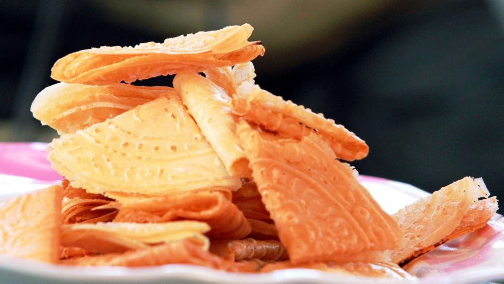 Nostalgia biskut klasik a tradition steeped in flavor